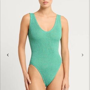 Bond-Eye Australia One Piece